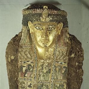 Egyptian civilization, Mummy of a man with a painted mask. From Egypt, Bahariya Oasis, Valley of the Golden Mummies. Tomb 54, 1st-2nd century a. d