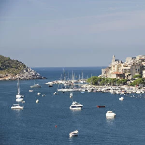 Italy, La Spezia, Portovenere, town built on hill on Ligurian coastline overlooking harbour