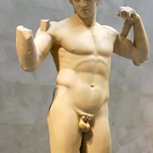 Marble Statue of the Diadoumenos 10 B. C