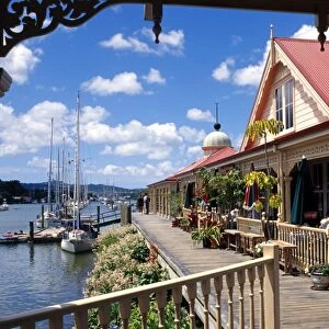 New Zealand, Northland, Whangerei, Town Basin with cafes along a boardwalk