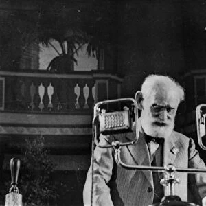 Professor ivan pavlov opening the 16th physiologists congress at the uritsky palace in leningrad, august 1935