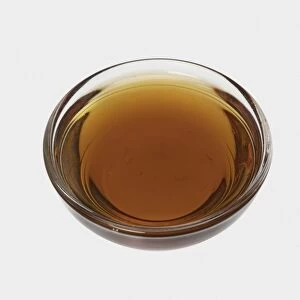 Sesame oil in bowl