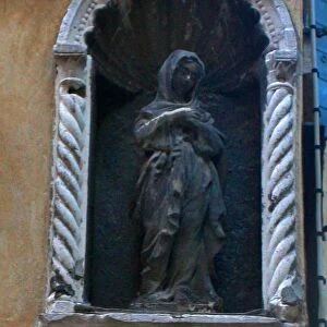 Statue of saint woman, Venice, Italy