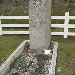 Grave of Ernest Henry Shackleton