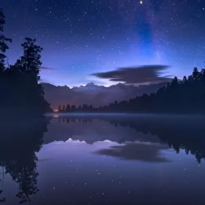 Night shot at Lake Matheson with stars