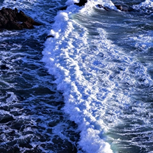 Waves, Pacific Ocean