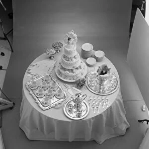 Wedding cake decorated with place setting