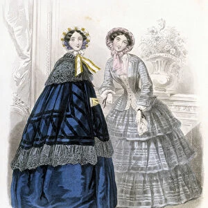 2 fashionable women: in outfit - in "Journal des Demoiselles"
