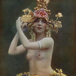 Chrysis, dancer at the Folies Bergere, Paris (photo)