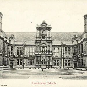 Examination Schools, Oxford (b / w photo)