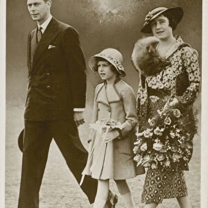 King George VI and Queen Elizabeth with Princess Elizabeth (b / w photo)