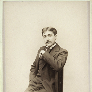 Marcel Proust, c. 1895 (b / w photo)