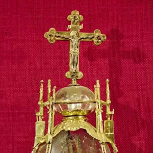 Reliquary containing the hand of St. Attalia (c. 697-741) 12th-15th century (copper