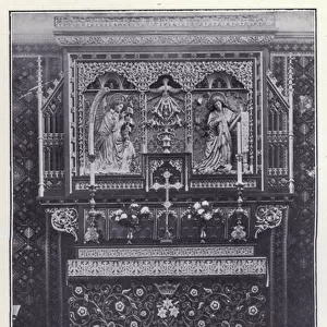 Reredos, in the Lady Chapel, Winchester Cathedral (b / w photo)