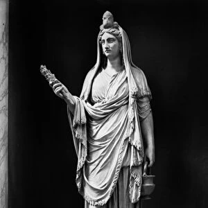 Statue of Isis (marble)