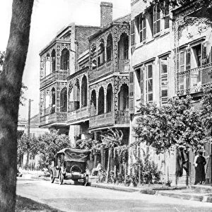 Street of balconies in the Vieux Carre, New Orleans, 1925 (b / w photo)