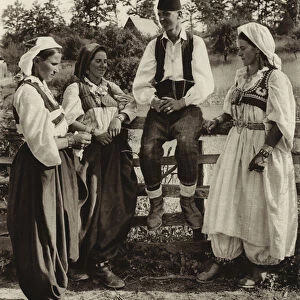 Yugoslavia: Costumes worn in Busovaca (b / w photo)