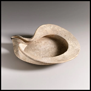 Lamp saucer-shaped 4th century B. C Cypriot Terracotta
