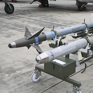 A IRIS-T air-to-air missile compared to an AIM-9 Sidewinder