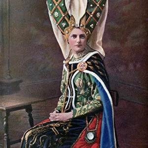 Ladys headdress, 1450-1470, (1910)