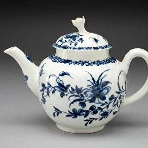 Teapot, Worcester, c. 1760. Creator: Royal Worcester