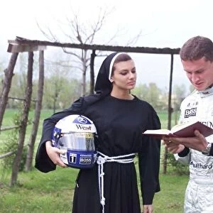 David Coulthard meets with an Italian Nun