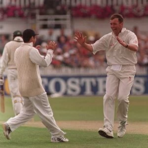 Angus Fraser and Mark Ramprakash celebrate after dismissing Cullinan at the 4th Test