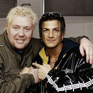 Ewan MacLeod Daily Record music journalist with pop singer Peter Andre