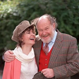PRUNELLA SCALES & HUSBAND TIMOTHY WEST - 26 / 08 / 1992