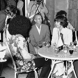 Rolling Stones: Mick Jagger next to the Duke of Marlborough dat a press reception held at