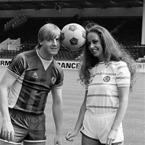 Steve McMahon, Aston Villa, Football Player, 1983-1985. Photo-call wearing new club strip