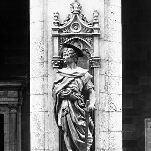 A pillar with the statue of St. Victor, by Antonio Federighi, in the Loggia dei Mercanti in Siena